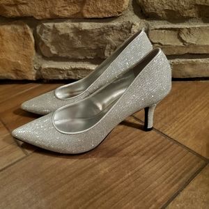 Silver bling high heels sparkly shoes 9 1/2